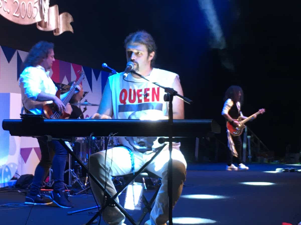 Cantante que emulaba a Freddie Mercury