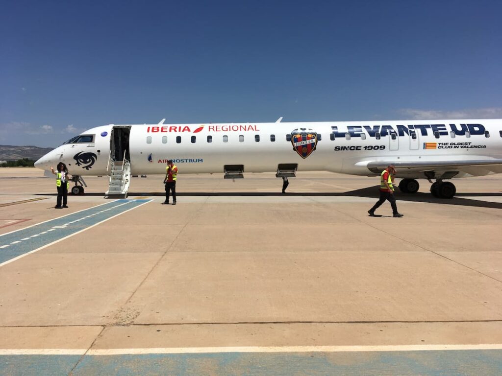 Avión en el que volamos a Madrid desde Granada